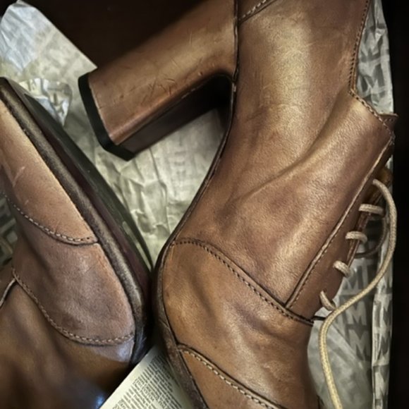 MOMA lace up size 10 (US), (Label:40) Grey squre toe leather shoes - Picture 1 of 8